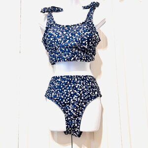 2 Piece Women's Navy Blue Floral Swimsuit/Bikini-Size X Large-Beach-Vacation